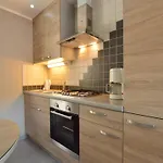 Attractive In Near River Apartamento