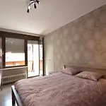 Attractive In Near River Apartamento