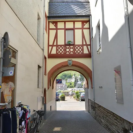 Attractive In Near River Apartamento Zell