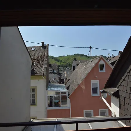 Attractive In Near River Apartamento