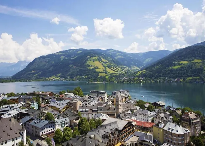 Attractive In Near River * Zell